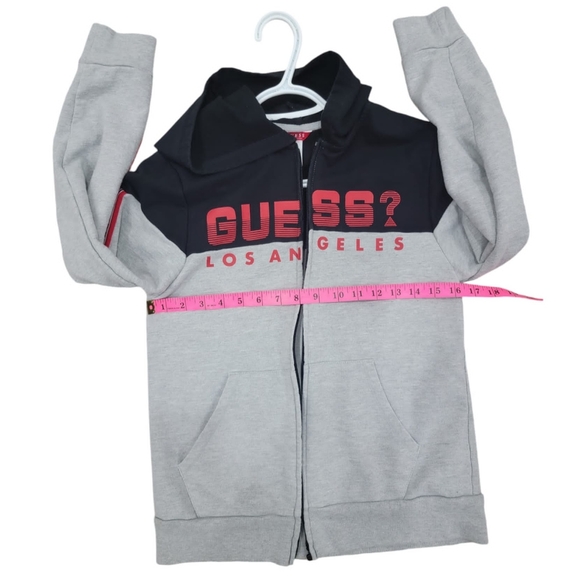 (B) Guess Sweater Red/Black/Grey - Picture 5 of 6